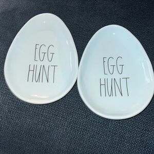 Rae Dunn EGG‎ HUNT Egg Shaped Plates